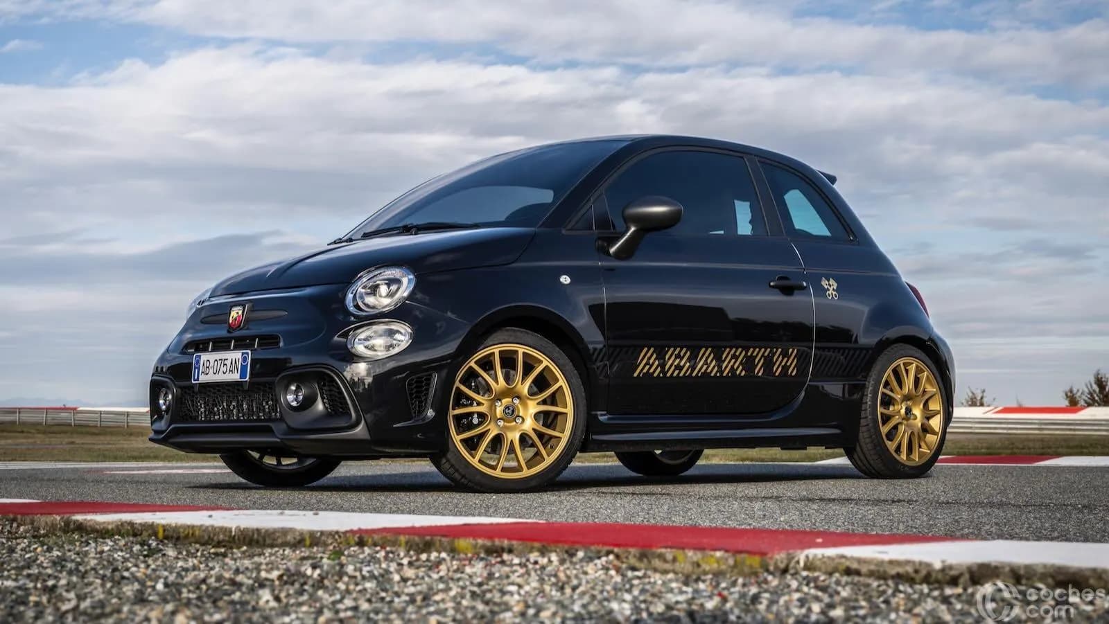 Abarth 695